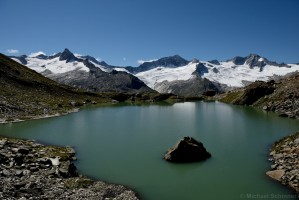 Schwarzensee mit Hornspitze, Turnerkamp und Großem Möseler