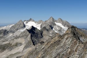 Reichenspitze mit Kuchelmooskees und Rainbachkees gesehen von der Zillerplattenspitze