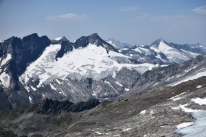 Großer Geiger mit Dorfer Kees gesehen von der Weißspitze