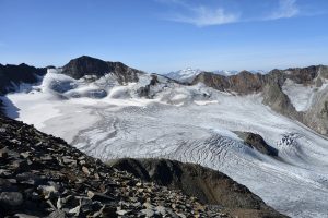 Windacher Daunkogel mit Sulztalferner gehen vom Hinteren Daunkopf