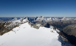 Hochfernerspitze mit Weißkarferner gesehen vom Hochfeiler