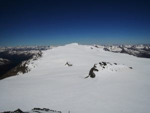 Hintere Hintereisspitze, Blick zur Zinne