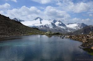 Bergsee vor Fineilspitze