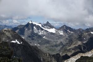 Breiter Grießkogel, Strahlkogel und Larstigspitze